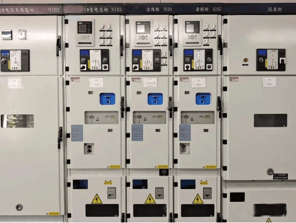 Miniaturised switchgear缩略图 Miniaturised switchgear缩略图